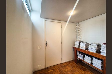 Apartamento à venda com 135m², 3 quartos e 1 vaga Apartamento à venda com 135m², 3 quartos e 1 vagaHall de entrada