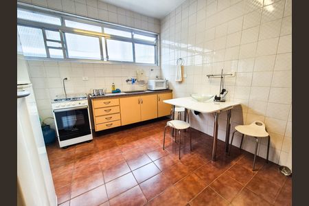 Apartamento à venda com 135m², 3 quartos e 1 vaga Apartamento à venda com 135m², 3 quartos e 1 vagaCozinha