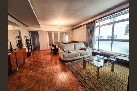Apartamento à venda com 135m², 3 quartos e 1 vaga Apartamento à venda com 135m², 3 quartos e 1 vagaSala