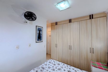 Apartamento à venda com 90m², 2 quartos e 2 vagas Apartamento à venda com 90m², 2 quartos e 2 vagasQuarto 2 - Suíte