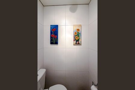 Apartamento à venda com 90m², 2 quartos e 2 vagas Apartamento à venda com 90m², 2 quartos e 2 vagasLavabo