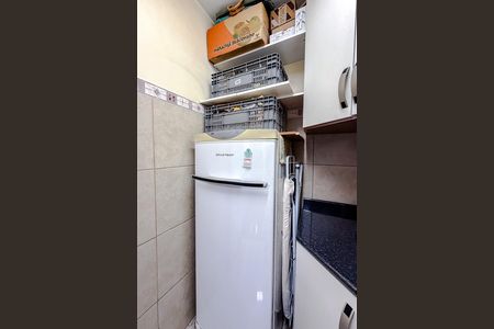 Apartamento à venda com 90m², 2 quartos e 2 vagas Apartamento à venda com 90m², 2 quartos e 2 vagasQuarto de Serviço