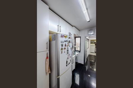Apartamento à venda com 90m², 2 quartos e 2 vagas Apartamento à venda com 90m², 2 quartos e 2 vagasCozinha