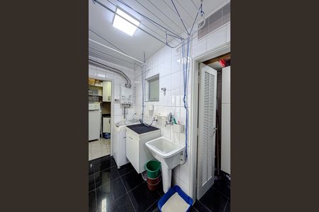 Apartamento à venda com 90m², 2 quartos e 2 vagas Apartamento à venda com 90m², 2 quartos e 2 vagasÁrea de Serviço