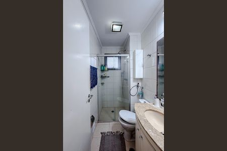 Apartamento à venda com 90m², 2 quartos e 2 vagas Apartamento à venda com 90m², 2 quartos e 2 vagasBanheiro da Suíte
