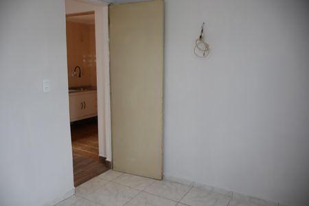 Quarto 1 de apartamento para alugar com 2 quartos, 47m² em Jardim Sapopemba, São Paulo