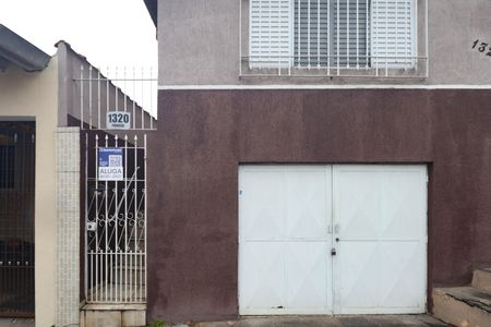 Casa para alugar com 54m², 1 quarto e sem vaga Casa para alugar com 54m², 1 quarto e sem vagaFachada / Placa