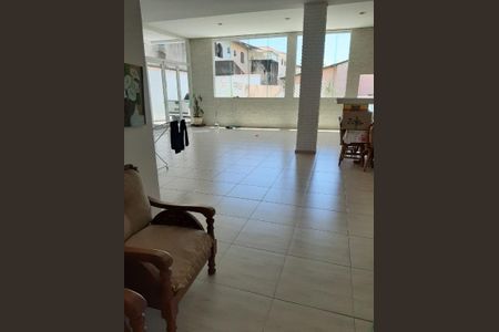 Casa à venda com 2 quartos, 250m² em Parque Monte Alegre, Taboão da Serra