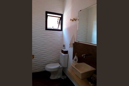 Casa à venda com 3 quartos, 250m² em Jardim Monte Alegre, Taboão da Serra