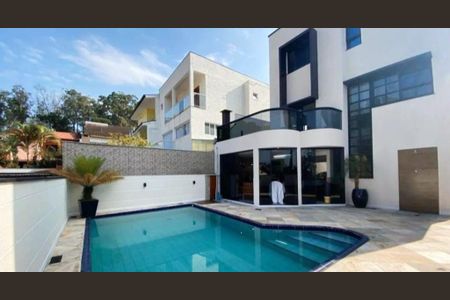 Casa à venda com 250m², 3 quartos e 5 vagas