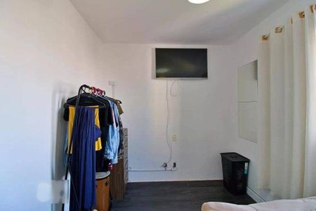 Apartamento à venda com 2 quartos, 70m² em Jardim Maria Rosa, Taboão da Serra