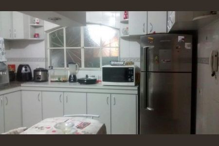 Casa para alugar com 300m², 4 quartos e 2 vagas