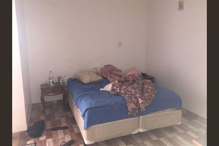 Casa à venda com 5 quartos, 825m² em Jardim Maria Rosa, Taboão da Serra