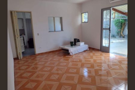 Casa à venda com 2 quartos, 238m² em Vila Sonia, São Paulo