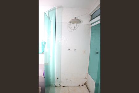 Casa de condomínio para alugar com 525m², 3 quartos e 6 vagaschuveiro