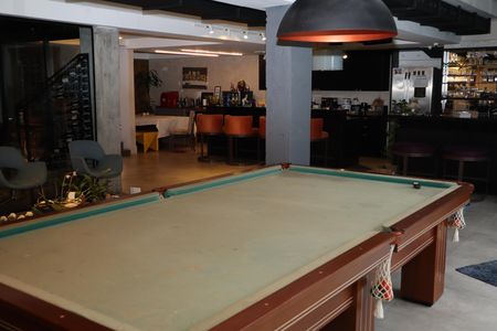 SALA ,SINUCA +BAR de casa de condomínio à venda com 3 quartos, 525m² em Recreio dos Bandeirantes, Rio de Janeiro