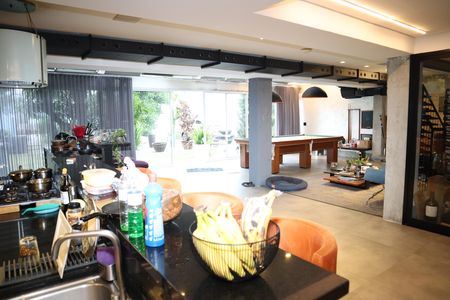 Casa de condomínio para alugar com 525m², 3 quartos e 6 vagasBAR + SALAO COM SINUCA