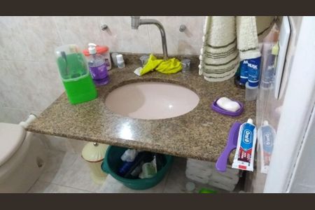 Casa à venda com 100m², 3 quartos e 1 vaga