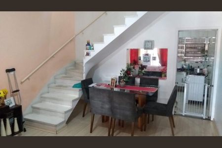 Casa à venda com 100m², 3 quartos e 1 vaga