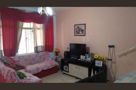 Casa à venda com 100m², 3 quartos e 1 vaga