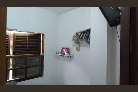 Casa à venda com 3 quartos, 100m² em Jardim Monte Alegre, Taboão da Serra