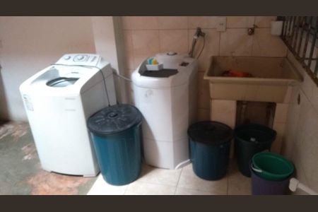 Casa à venda com 100m², 3 quartos e 1 vaga