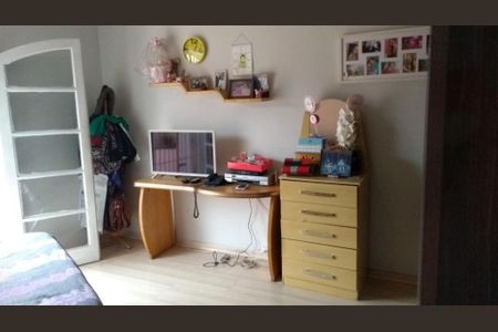 Casa à venda com 100m², 3 quartos e 1 vaga