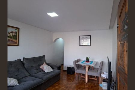 Casa à venda com 80m², 2 quartos e 1 vaga