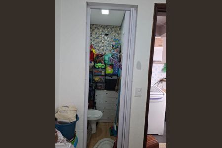 Casa à venda com 80m², 2 quartos e 1 vaga