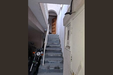 Casa à venda com 80m², 2 quartos e 1 vaga