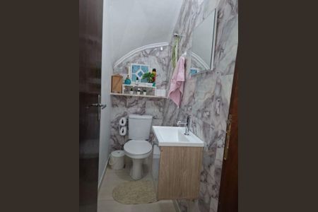 Casa à venda com 80m², 2 quartos e 1 vaga