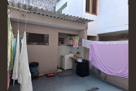 Casa à venda com 80m², 2 quartos e 1 vaga