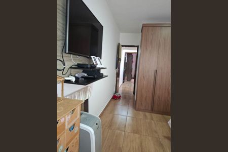 Casa à venda com 80m², 2 quartos e 1 vaga