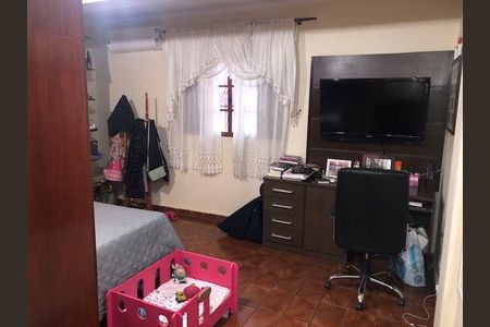 Casa à venda com 3 quartos, 130m² em Parque Monte Alegre, Taboão da Serra