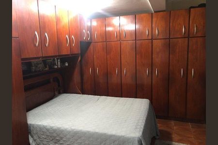 Casa à venda com 130m², 3 quartos e 4 vagas