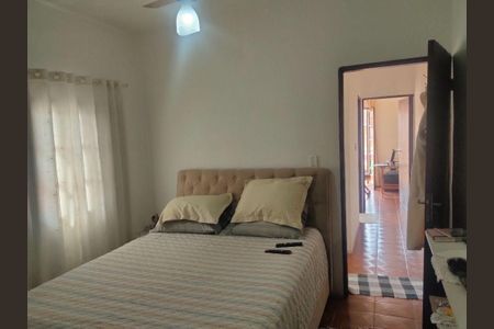 Casa à venda com 4 quartos, 200m² em Jardim Maria Rosa, Taboão da Serra