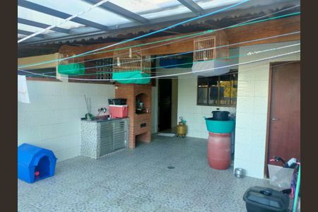 Casa à venda com 269m², 3 quartos e 2 vagas
