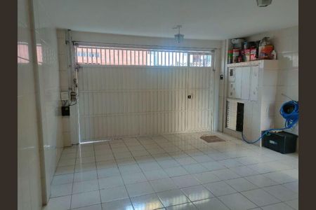 Casa à venda com 269m², 3 quartos e 2 vagas