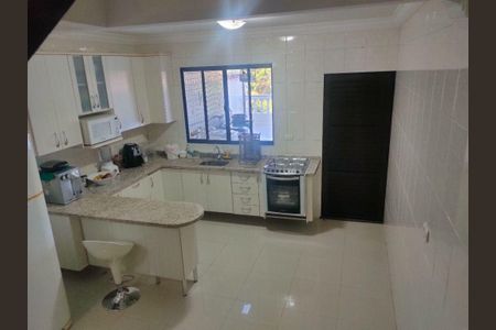 Casa à venda com 269m², 3 quartos e 2 vagas