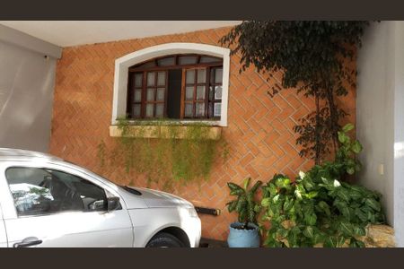 Casa à venda com 146m², 4 quartos e 2 vagas