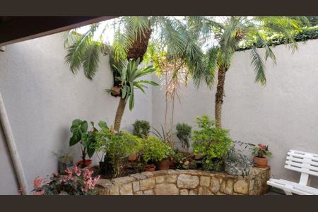 Casa à venda com 4 quartos, 146m² em Jardim Alvorada (Zona Oeste), São Paulo