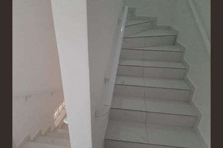 Casa à venda com 3 quartos, 145m² em Rio Pequeno, São Paulo