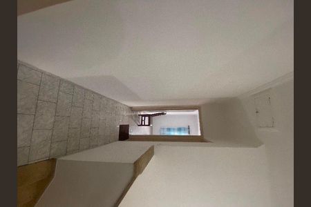 Casa à venda com 2 quartos, 175m² em Jardim São Jorge, São Paulo