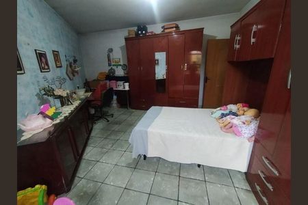 Casa à venda com 270m², 5 quartos e 6 vagas