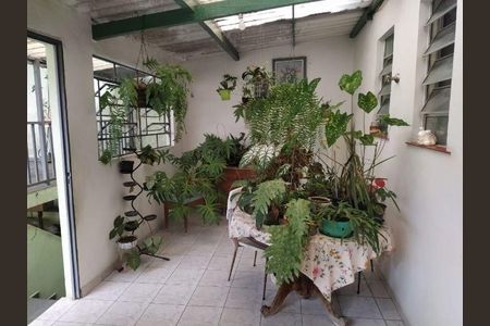Casa à venda com 270m², 5 quartos e 6 vagas