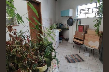 Casa à venda com 270m², 5 quartos e 6 vagas