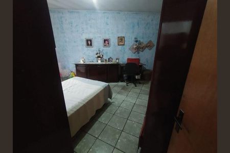 Casa à venda com 270m², 5 quartos e 6 vagas