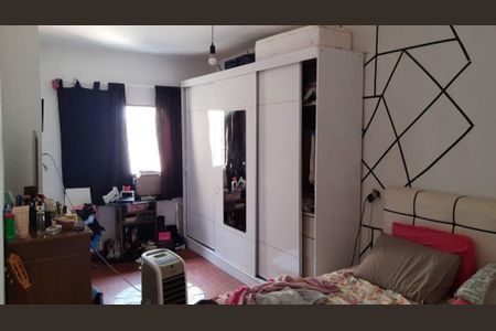 Casa à venda com 6 quartos, 250m² em Jardim Martinica, São Paulo