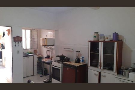 Casa à venda com 250m², 6 quartos e 2 vagas