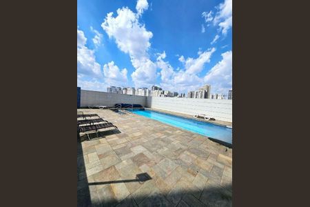 Apartamento à venda com 92m², 2 quartos e 1 vaga